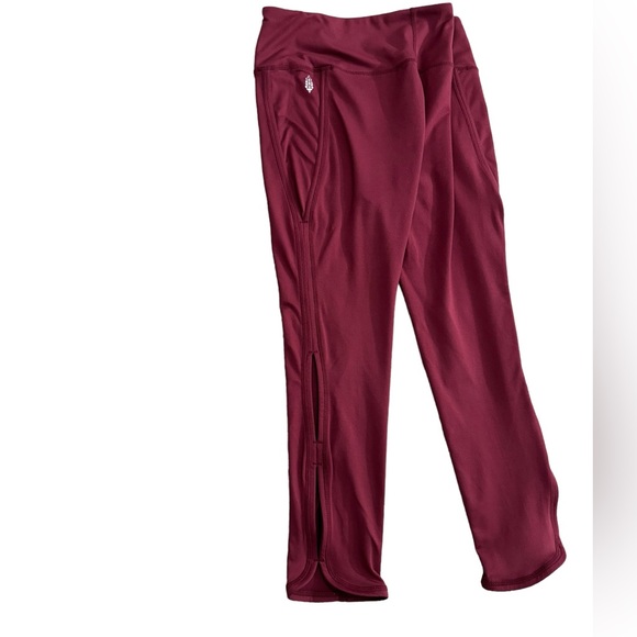 Free People Movement Women’s Redwood 3/4 High Rise Infinity Leggings - Picture 5 of 8